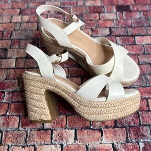 Dream Pairs Cream Wedge Sandals